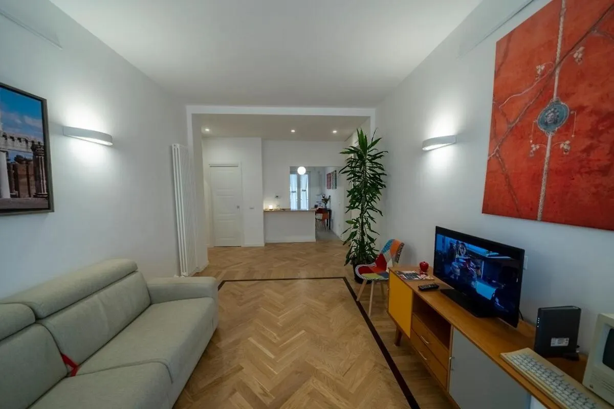 New Domus San Martino Apartment Naples